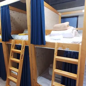 Bee-hive Sugamo - Male Only Hostal Tokio